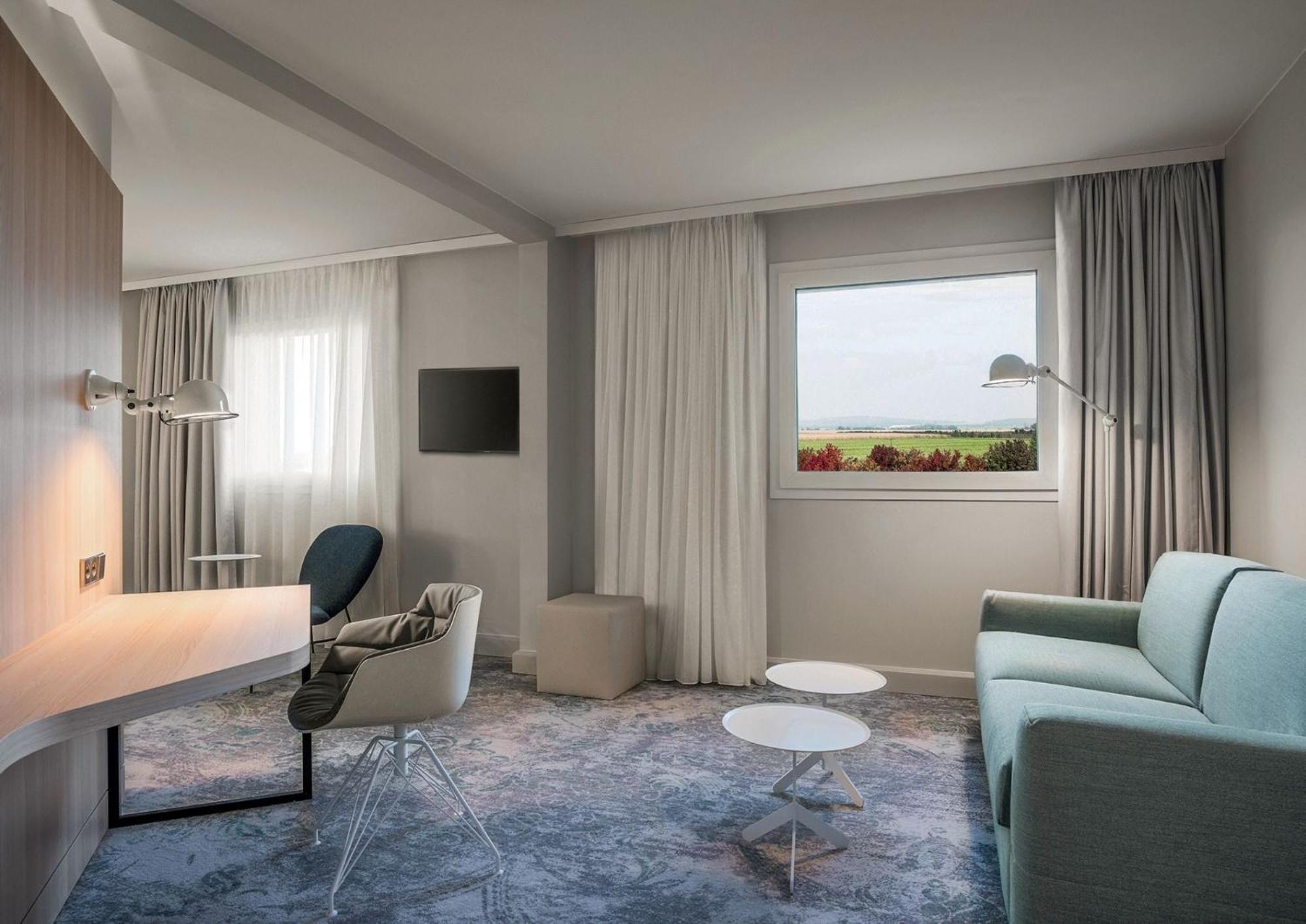 The Jangle Hotel - Paris - Charles De Gaulle - Airport Le Mesnil-Amelot Εξωτερικό φωτογραφία